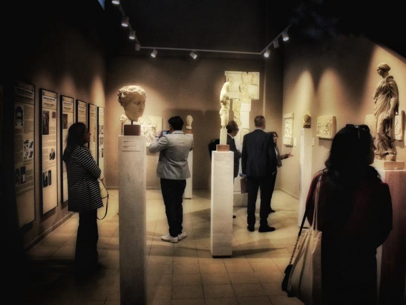 Εκπαιδευτικοί: Κάρτα ελεύθερης εισόδου σε μουσεία και αρχαιολογικούς χώρους – Πλήρης οδηγός έκδοσης