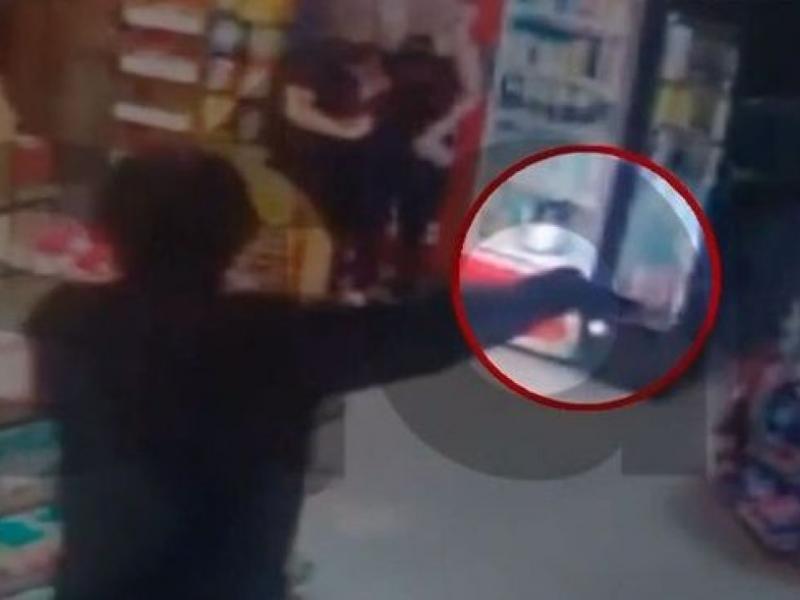  Βύρωνας ληστεία με μαχαίρι