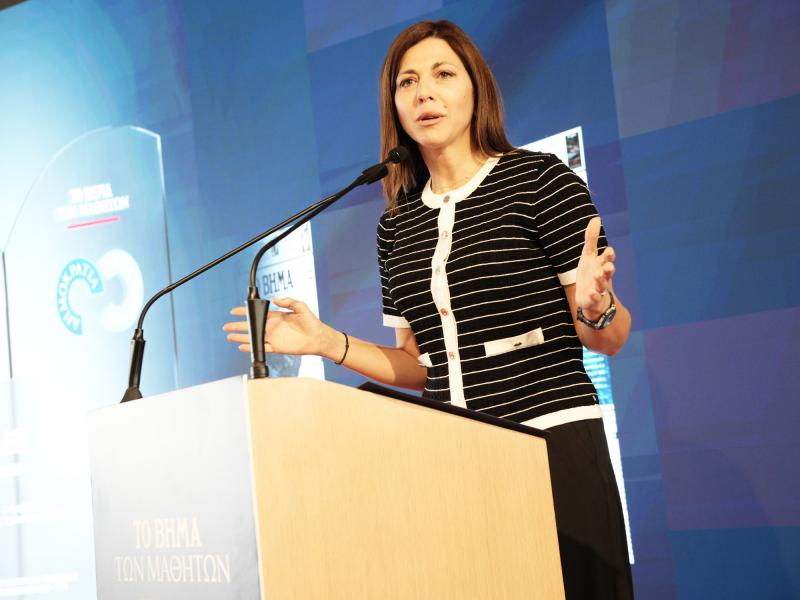 Αξιολόγηση ή... Αναμονή: Το μήνυμα Ζαχαράκη προς τους εκπαιδευτικούς και οι εξελίξεις στην Παιδεία