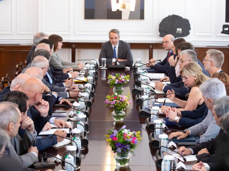 ΜΗΤΣΟΤΑΚΗΣ ΠΡΥΤΑΝΕΙΣ ΜΑΞΙΜΟΥ