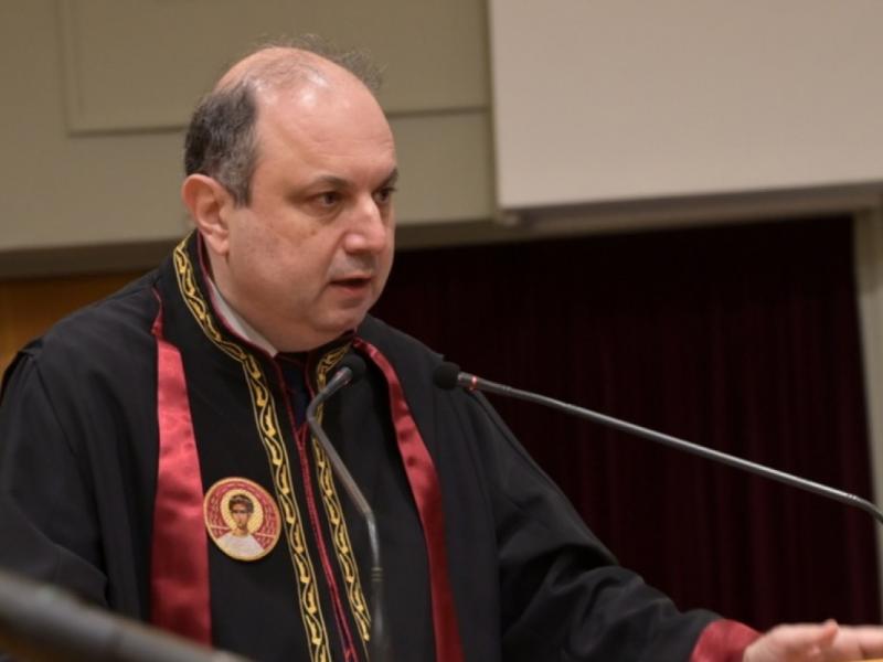 Κυριάκος Αναστασιάδης (Πρύτανης ΑΠΘ): «Θα φροντίσω να ξεριζωθεί η όποια στείρα αντιπαράθεση ή διχαστική πρακτική» 