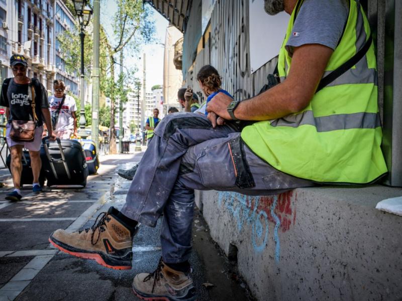 Αδιανόητο: Πειθαρχική δίωξη σε εργαζόμενο Δήμου επειδή διαμαρτυρήθηκε για τον καύσωνα 