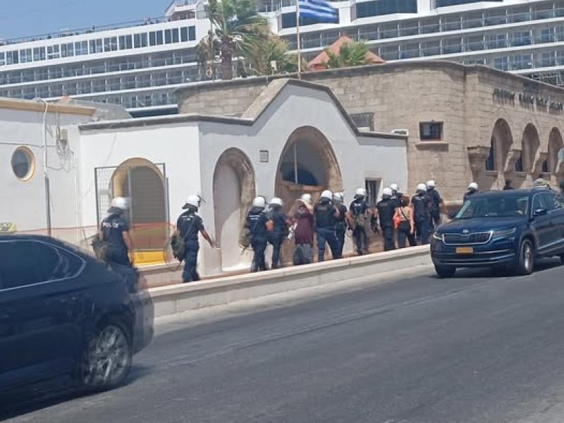 ΜΑΤ στη Ρόδο