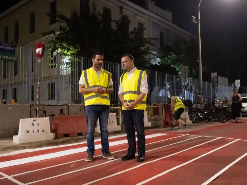 Ο δήμαρχος Αθηναίων, Χάρης Δούκας