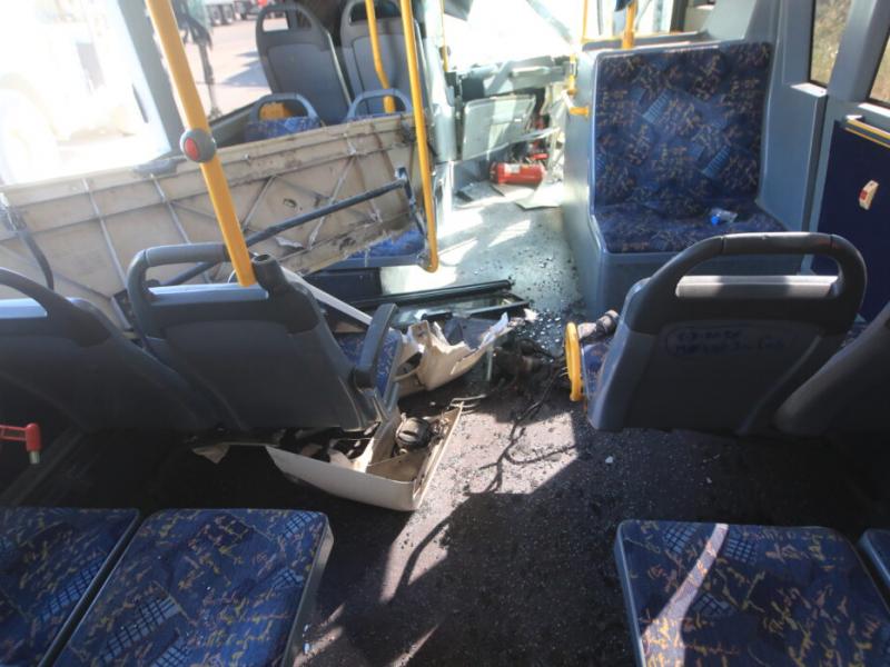 Σοβαρό τροχαίο στη Βούλα: Συγκρούστηκαν λεωφορεία - Τουλάχιστον 11 τραυματίες