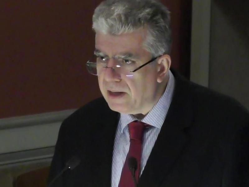 Ο διευθυντής του ΠΜΣ 'Επιστήμες της Αγωγής' του ΕΚΠΑ Κωνσταντίνος Δ. Μαλαφάντης στο alfavita.gr.