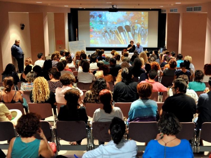45 χρόνια συνέδριο Εικαστικών Εκπαιδευτικών: Διάλογος για τα σοβαρά ζητήματα καλλιτεχνικής εκπαίδευσης στις 13 Αυγούστου