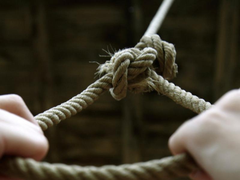 Λάρισα: Τραγωδία με 74χρονο που βρέθηκε απαγχονισμένος στο σπίτι του