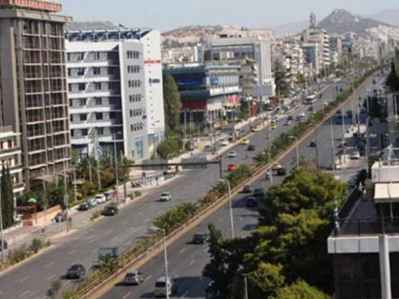 Καλλιθέα: Τροχαίο στην Λεωφόρο Συγγρού - Δύο άνδρες νοσηλεύονται σοβαρά τραυματισμένοι