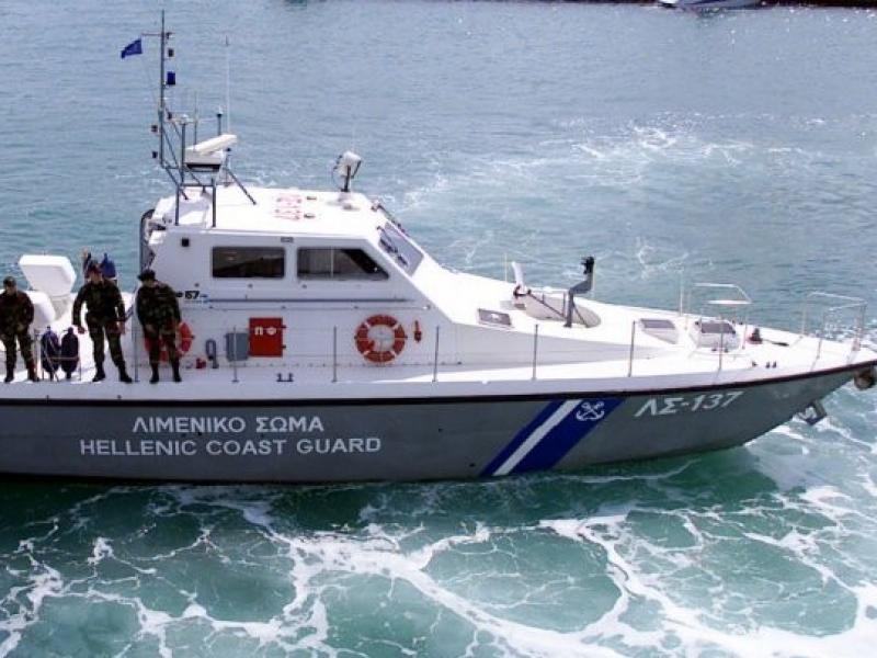 Βυθίστηκε ρυμουλκό στο λιμάνι της Πάτμου - Αγνοείται ο 48χρονος κυβερνήτης