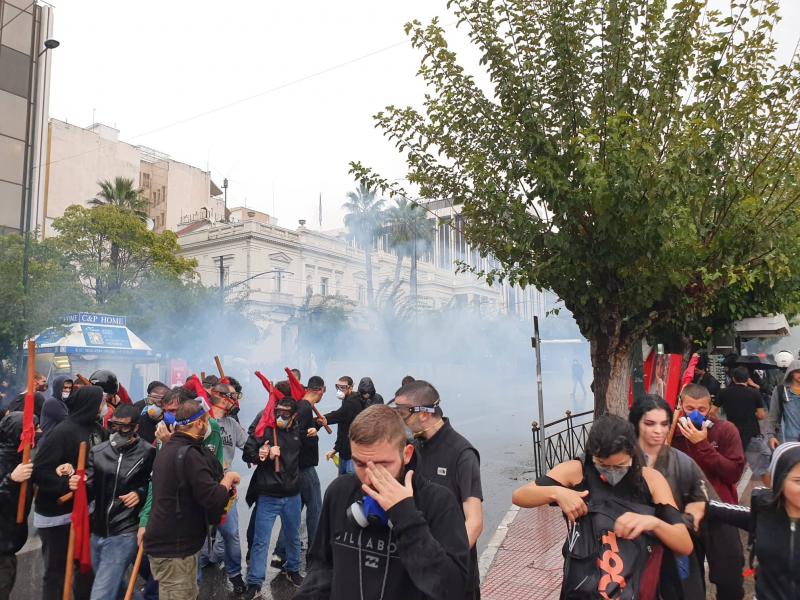 Μικρής έντασης επεισόδια και χημικά στην πορεία των φοιτητών (Video - Φωτογραφίες)