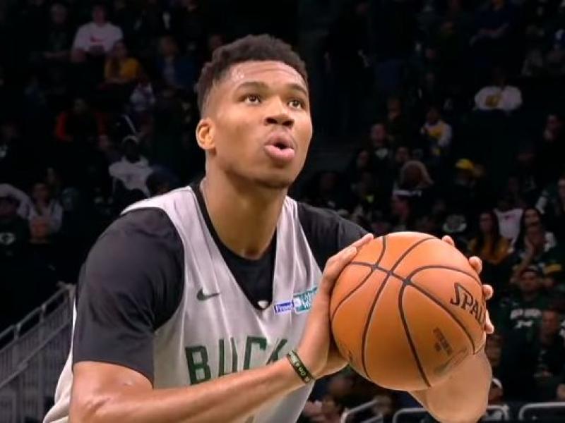 Γιάννης Αντετοκούνμπο