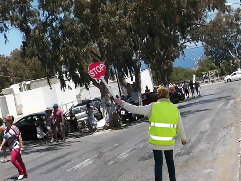 Σχολικοί τροχονόμοι: Απολύσεις σε 9 Δημοτικά σχολεία της Καλαμάτας!