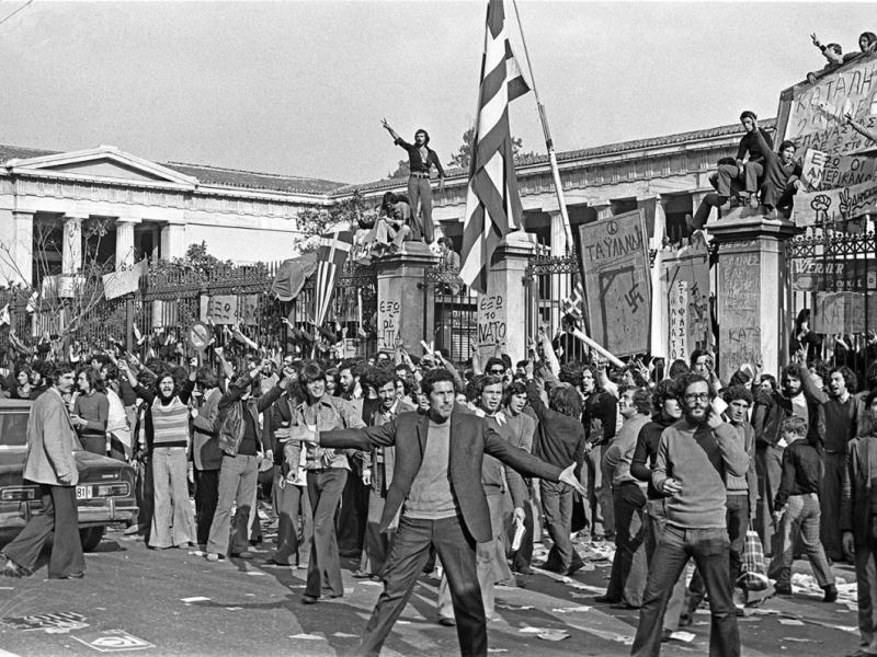 ΣΥΡΙΖΑ: Τιμούμε την εξέγερση του Πολυτεχνείου