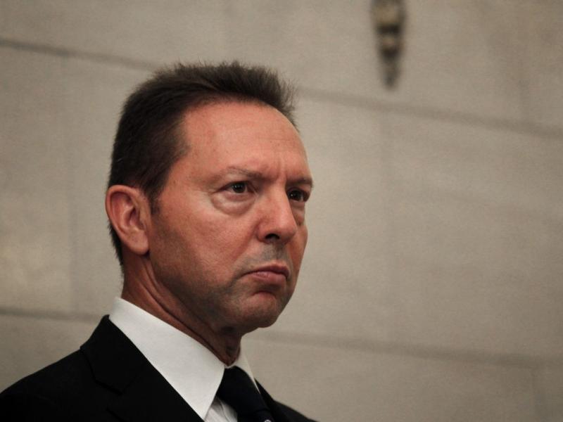 Προκλητική δήλωση Στουρνάρα: Η επαναφορά του 13ου και 14ου μισθού θα στερήσει χρήματα από τους φτωχούς