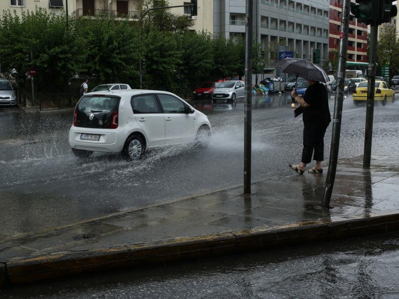 Θεσσαλονίκη: Διακοπή κυκλοφορίας σε δύο επαρχιακούς δρόμους της Χαλκιδικής λόγω κακοκαιρίας