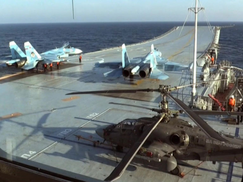 Πυρκαγιά σε ρωσικό αεροπλανοφόρο (Video)