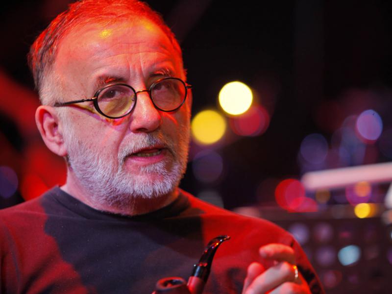 Σήμερα το τελευταίο «αντίο» στον Θάνο Μικρούτσικο