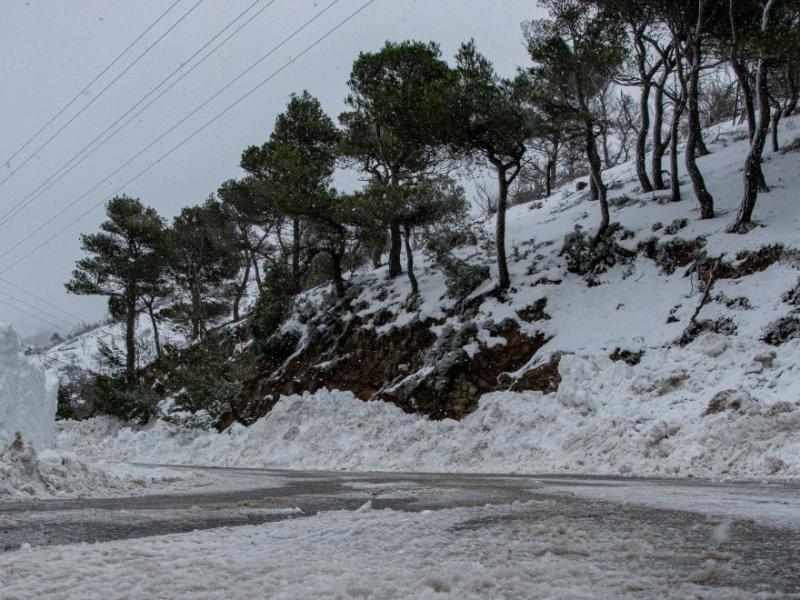 ΕΜΥ: Έκτακτο δελτίο επιδείνωσης καιρού - Χιονοπτώσεις, άνεμοι και καταιγίδες