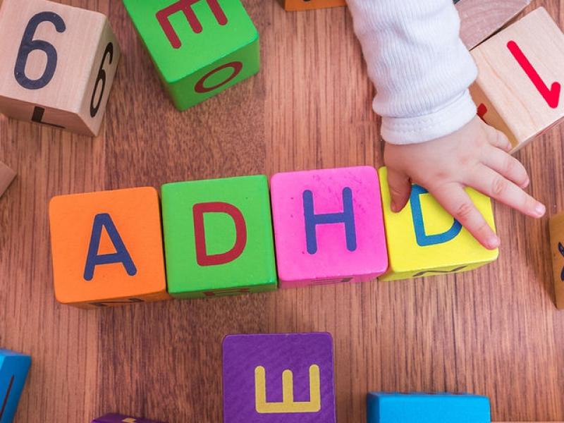 ΔΕΠΥ στα παιδιά: Πώς διαφέρει σε αγόρια και κορίτσια