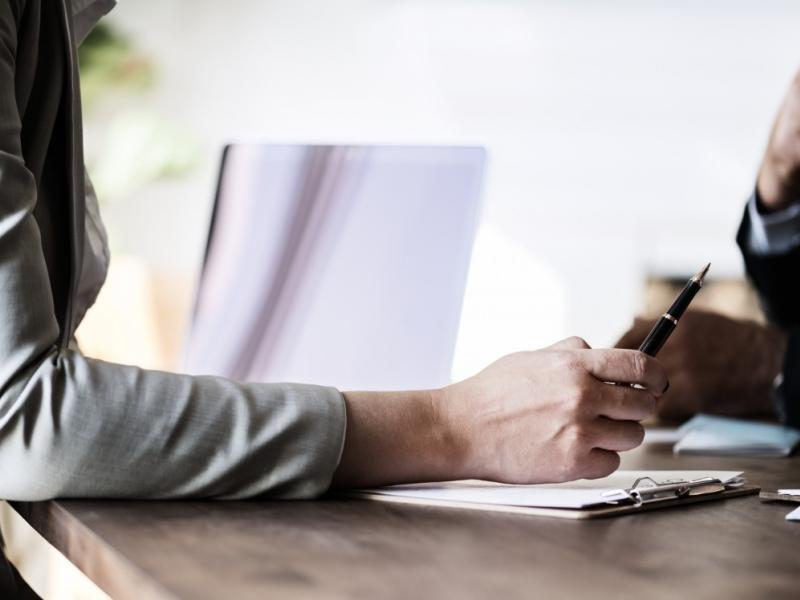 Καταγγελίες τις ΟΙΕΛΕ για παραβιάσεις στα ιδιωτικά σχολεία φέρνει στη Βουλή η Κυριακή Μάλαμα