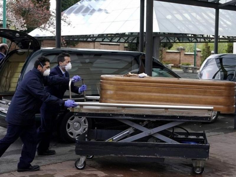 Τραγωδία στην Ισπανία: 514 θάνατοι από τον κορονοϊό μέσα σε 24 ώρες