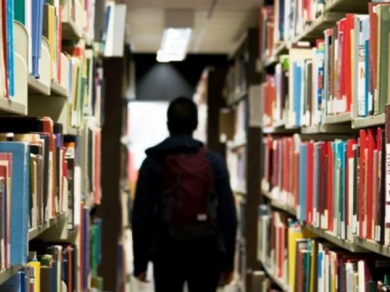 «Η μείωση της ύλης των πανελλαδικών εξετάσεων δεν μπορεί να είναι το μοναδικό μέτρο!»