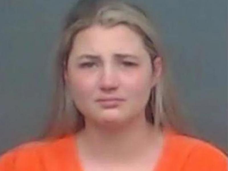 ΗΠΑ: 24χρονη εκπαιδευτικός αποπλάνησε μαθητές – Είχε σεξουαλικές επαφές μαζί τους