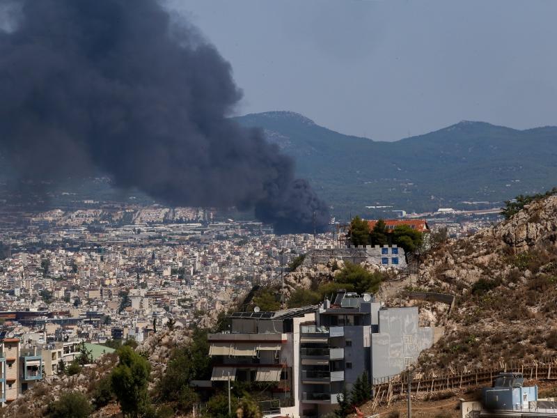 ΚΚΕ: Να δοθούν σαφείς απαντήσεις για την πυρκαγιά που μετέτρεψε την Αττική σε θάλαμο αερίων