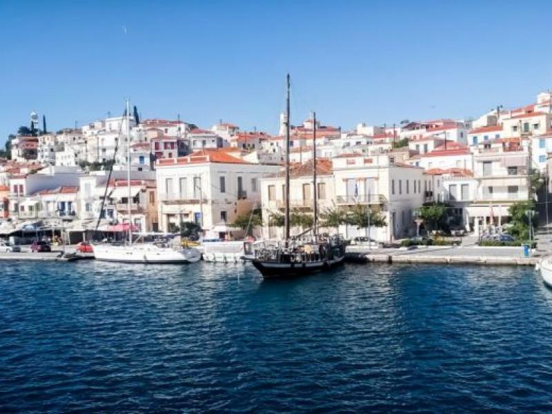 Έκτακτα μέτρα στον Πόρο από σήμερα μετά την έξαρση κρουσμάτων 