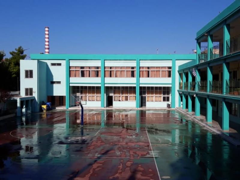 Κερατσίνι: Ολοκληρώθηκαν οι εργασίες αποκατάστασης και βαψίματος και στο 8 δημοτικό σχολείο