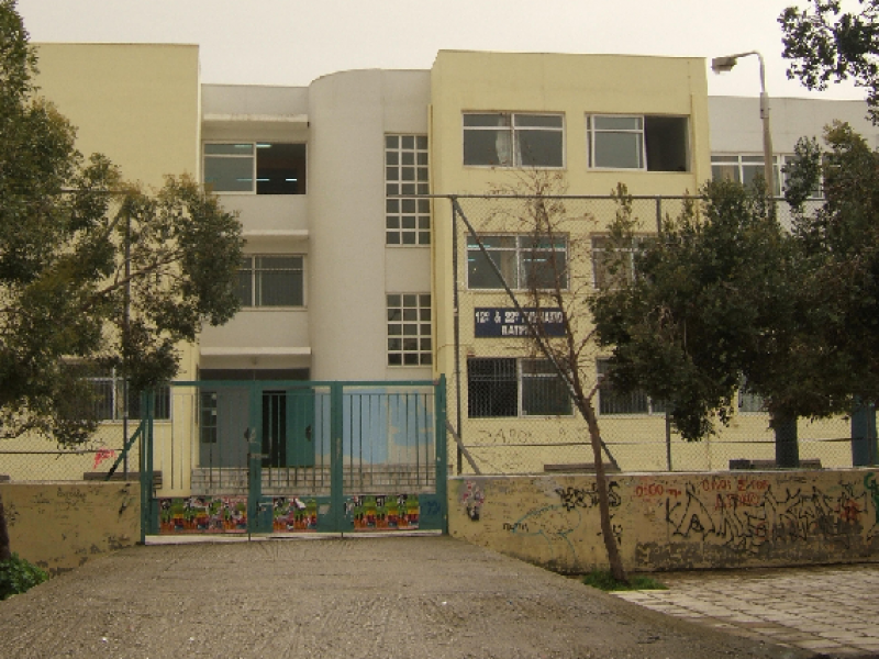 Πάτρα: Κρούσμα κορονοϊού σε καθηγήτρια στο 12ο Γυμνάσιο - Κλείνουν 5 τμήματα