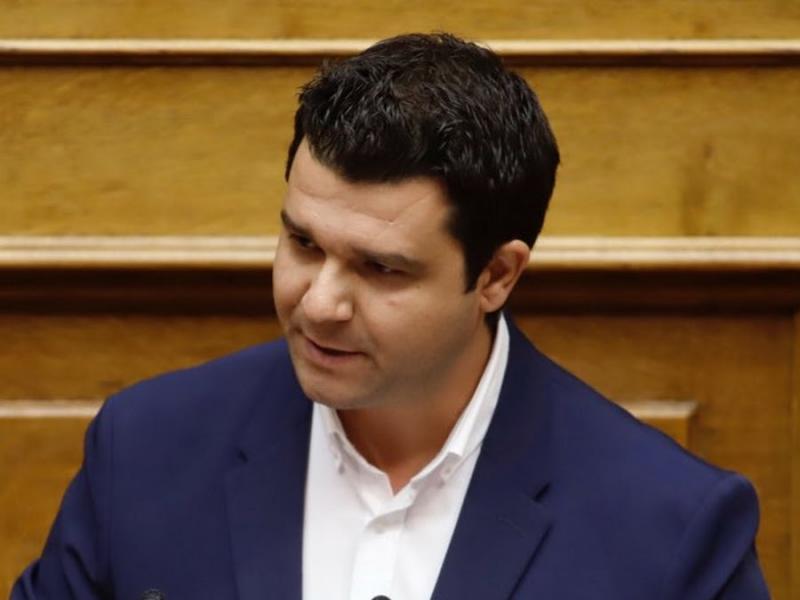 Φιάσκο τηλεκπαίδευσης: Τι (δεν) έκανε το επιτελικό κράτος 