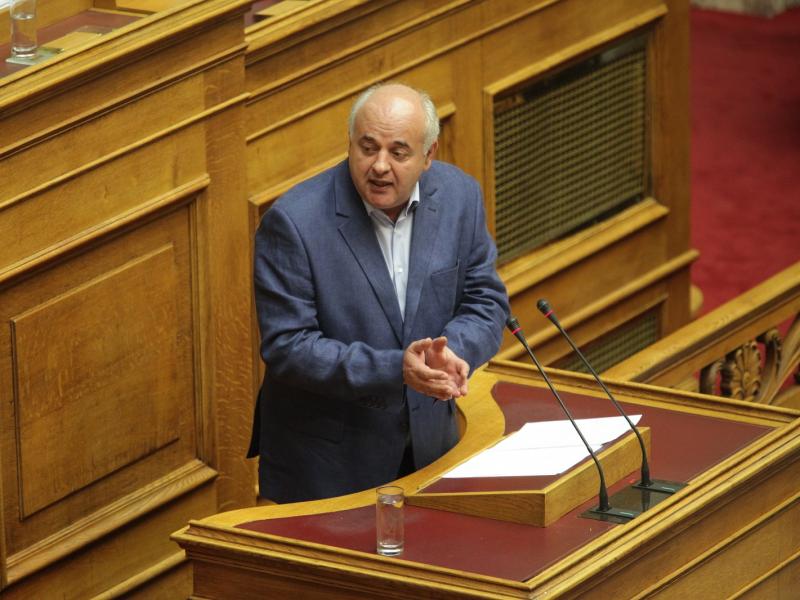 Εκπαιδευτικά συλλαλητήρια - ΚΚΕ: Πάρτε πίσω την απόφαση της αστυνομίας