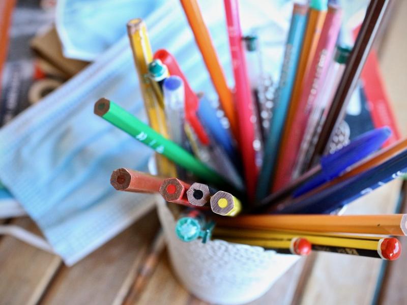 Τι ισχύει για άδεια ανατροφής για νεοδιοριζόμενο και άδεια άνευ αποδοχών για ανατροφή τέκνου