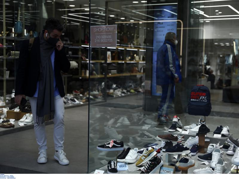 Ανοιχτά καταστήματα σήμερα Κυριακή: Το ωράριο, οι εξαιρέσεις και τι ισχύει για τα σούπερ μάρκετ