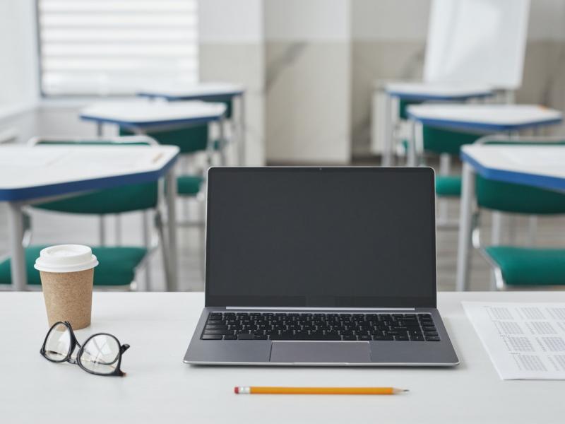 Πώς να διαβάσει το παιδί σας για τις εξετάσεις στα Πρότυπα και Δημόσια Ωνάσεια Σχολεία