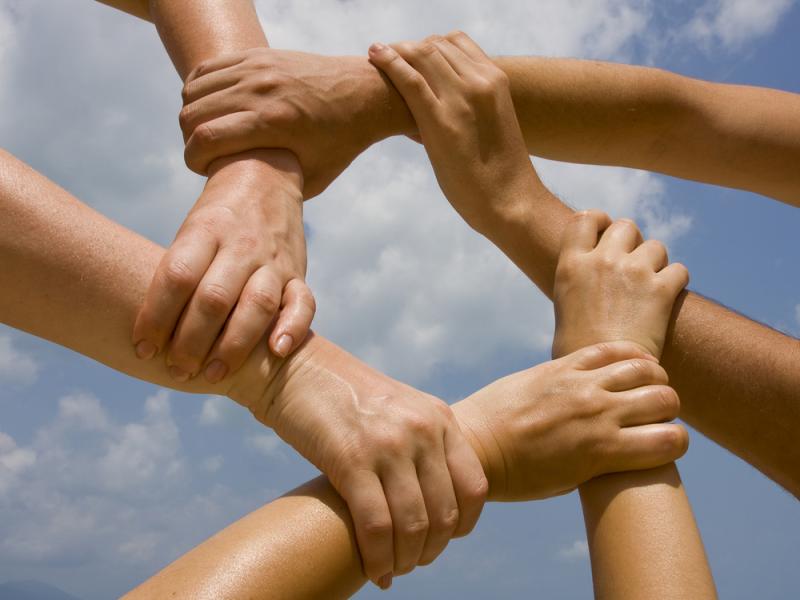 Να επικοινωνούμε με τους ανθρώπους μας