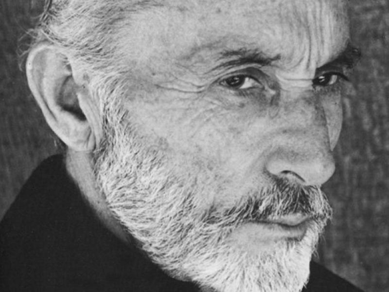 Σαν σήμερα γεννήθηκε ο Μάνος Κατράκης – Το βίντεο-αφιέρωμα της Φίνος Φιλμ