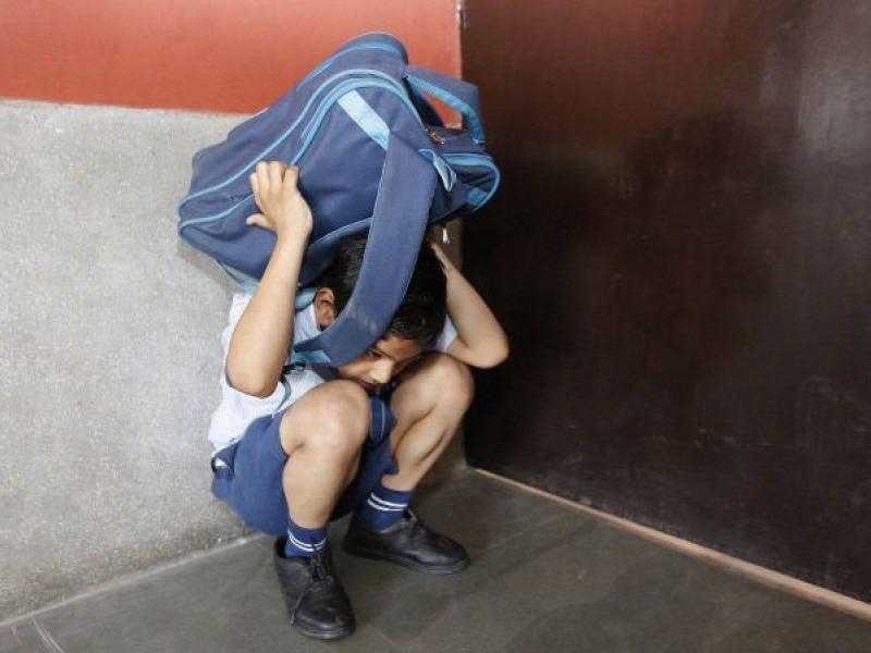 Ζητούνται εθελοντές εκπαιδευτικοί για ν' ανοίξουν τα κλειστά σχολεία