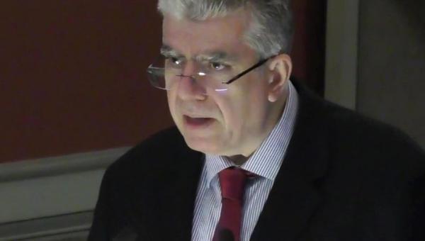 Ο διευθυντής του ΠΜΣ 'Επιστήμες της Αγωγής' του ΕΚΠΑ Κωνσταντίνος Δ. Μαλαφάντης στο alfavita.gr.