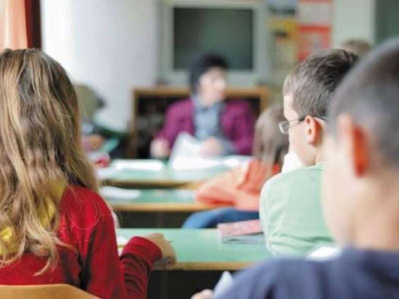 εκπαιδευτικοί 1.jpg