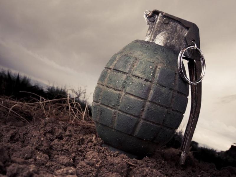grenade.JPG