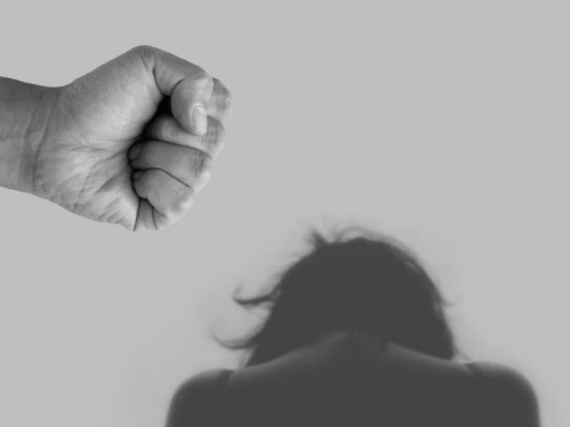 κακοποιηση 4.jpg