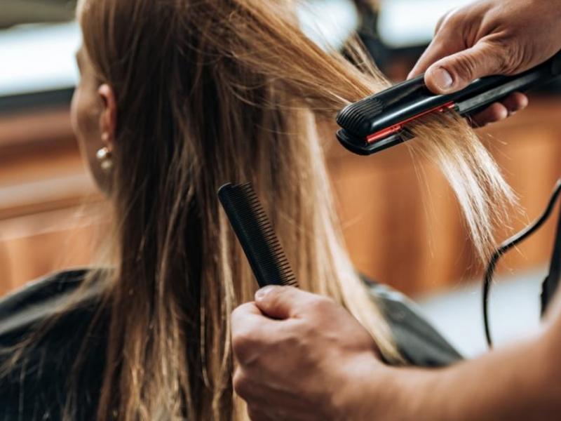 ισιωμα-μαλλιών