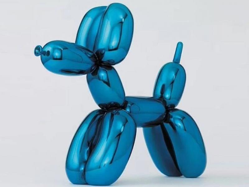 Μπλε σκύλος, γλυπτό