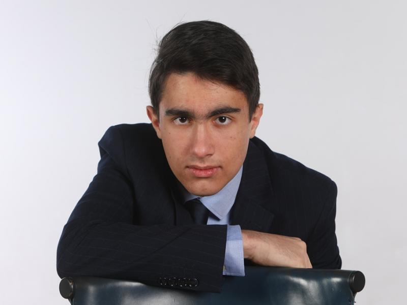 Το αργυρό μετάλλιο κατέκτησε ο μαθητής των Εκπαιδευτηρίων Μαντουλίδη Παναγιώτης Λιάμπας (Γ΄ Λυκείου) στην 40ή Βαλκανική Μαθηματική Ολυμπιάδα