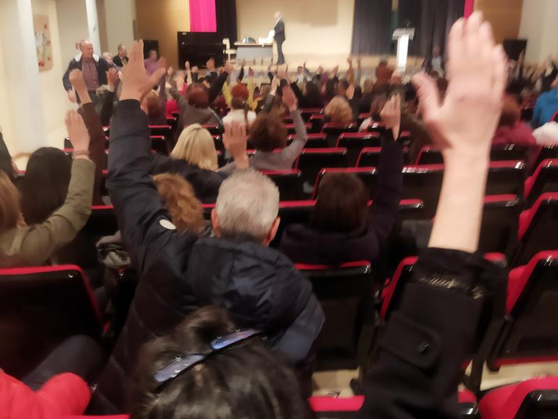 ekpaideytikoi_yper_a-a