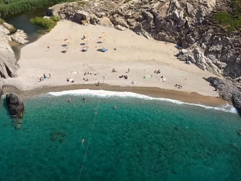 Παραλία Νας