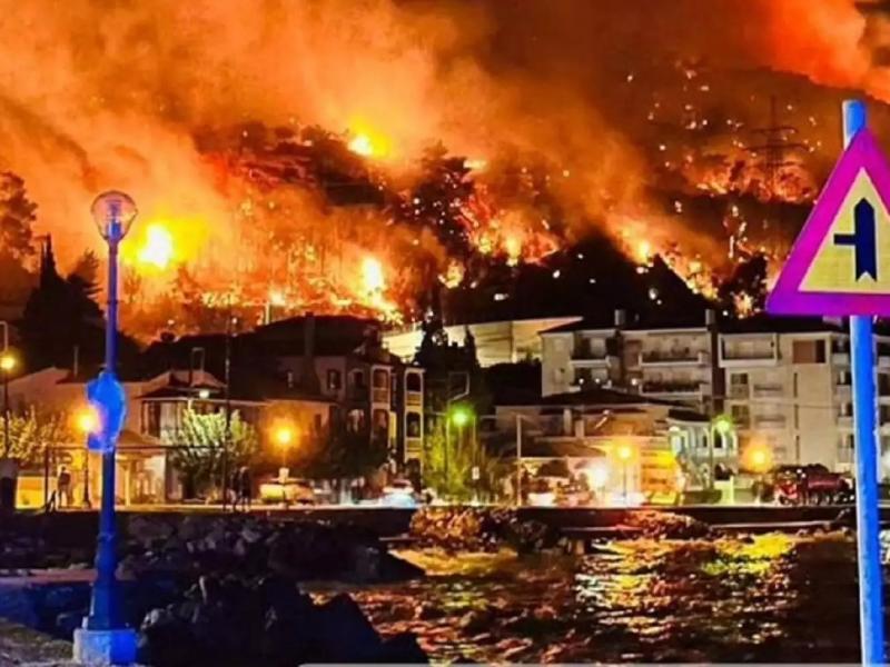 φωτια κορινθια